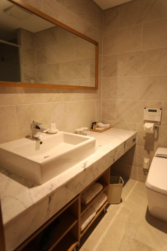 image 4 at Mayfield Hotel Seoul by 94, Banghwa-daero, Gangseo-gu Seoul Seoul 157-290 South Korea