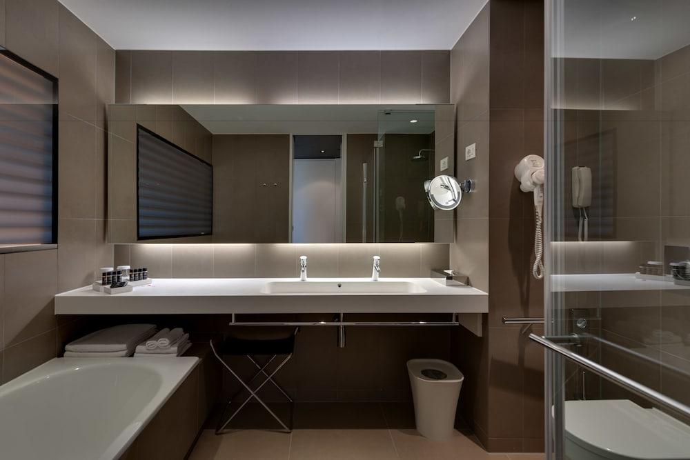 image 6 at Lone Hotel by Maistra Collection by Luje Adamovica 31 Rovinj 52210 Croatia