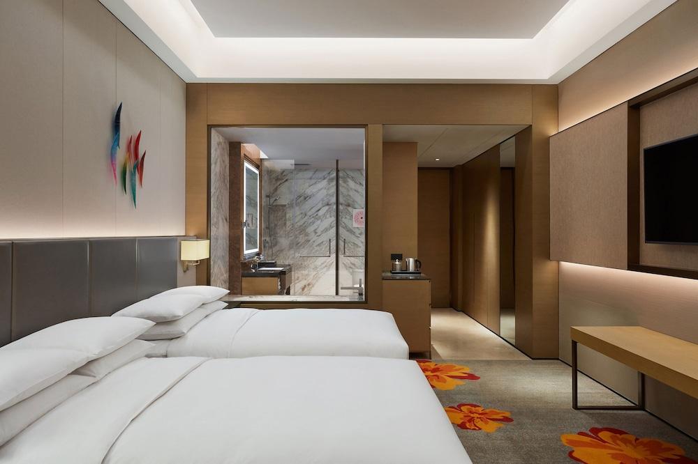 image 1 at Sheraton Beijing Lize Hotel by No. 1, Compound No. 8, Xiying St. Fengtai District Beijing 100073 China