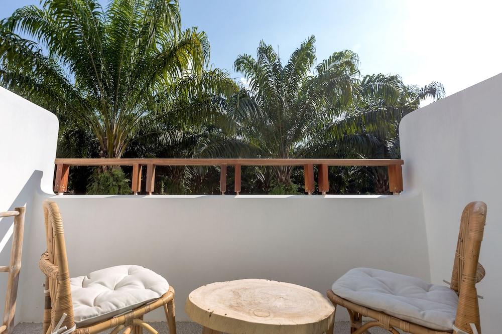image 7 at Eden Beach Khaolak Resort and Spa A Lopesan Collection Hotel by 12/12 Moo 2, Khaolak Beach, Lam Kaen Thai Mueang Phang Nga 82210 Thailand