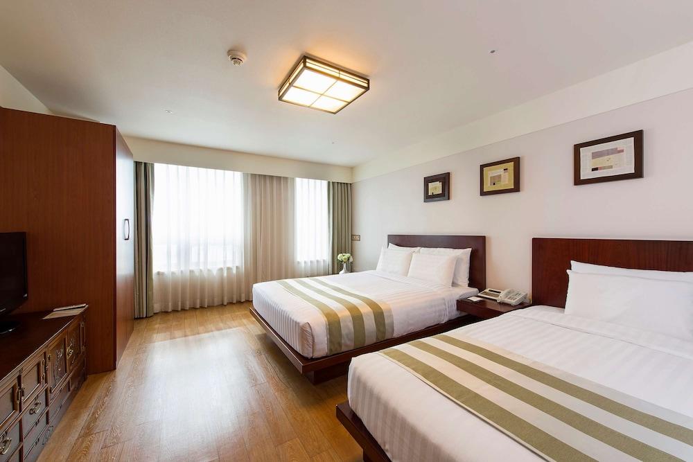 image 1 at Best Western Premier Incheon Airport by 48-27, Gonghang-ro 424beon-gil, Jung-gu Incheon Incheon 400-719 South Korea