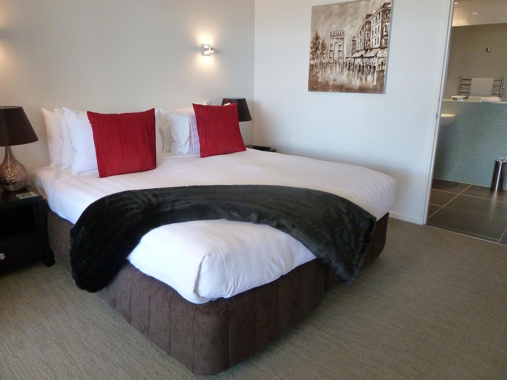 image 3 at Swiss-Belsuites Pounamu Queenstown by 110 Frankton Road Queenstown 9300 New Zealand
