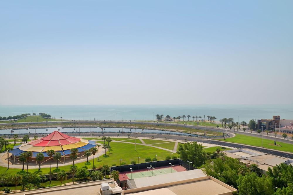 image 3 at Le Meridien Al Khobar by Corniche Boulevard Al Khobar 31952 Saudi Arabia