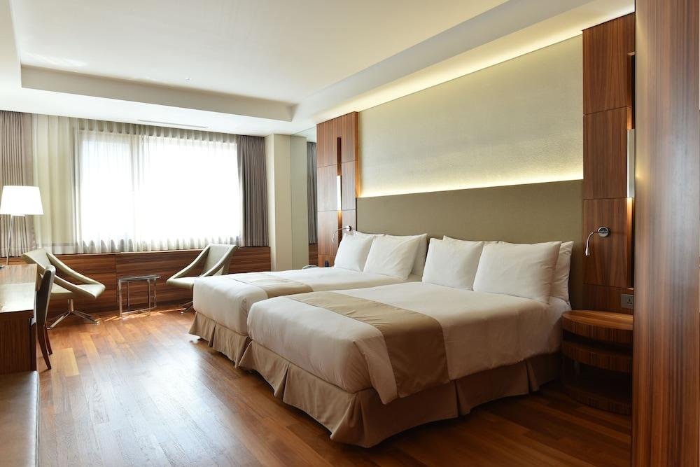 image 1 at Pacific Hotel by 2, Toegye-ro 20-gil, Jung-gu Seoul 04631 South Korea