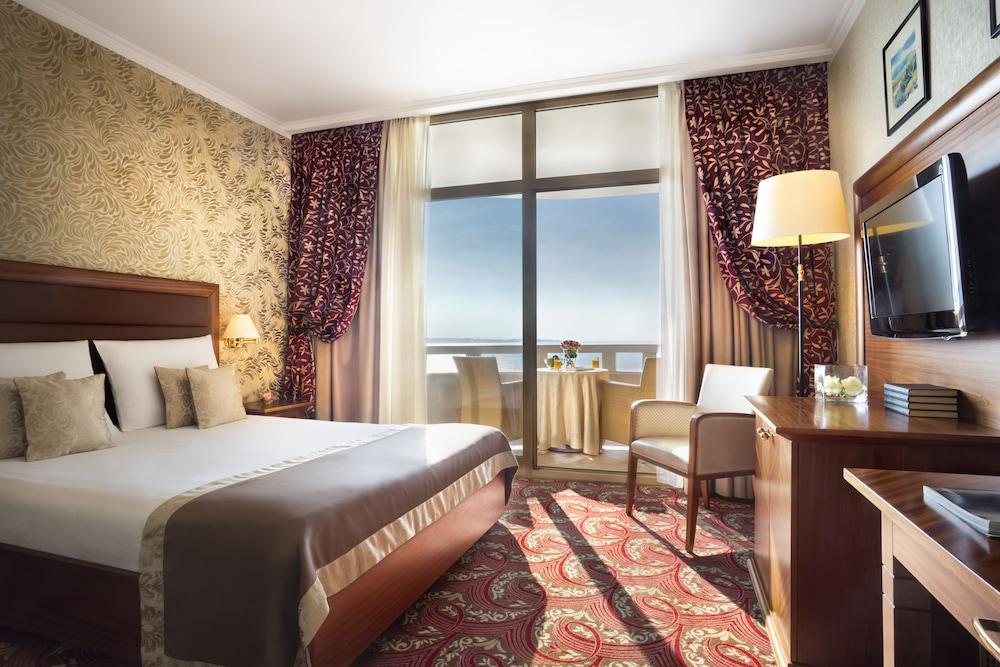 image 2 at Remisens Hotel Metropol by Obala 77 Piran 6320 Slovenia