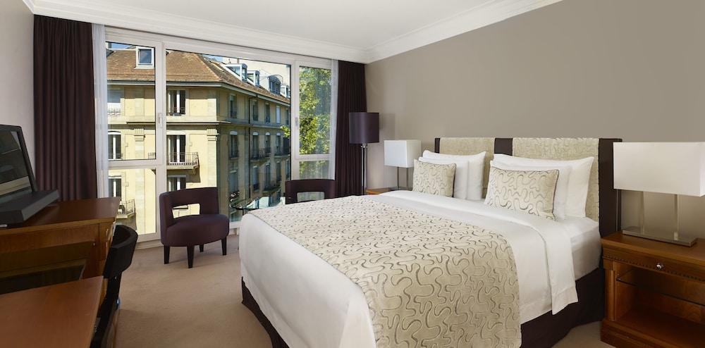 image 2 at Hotel President Wilson, A Luxury Collection Hotel, Geneva by 47 Quai Wilson Geneva GE 1211 Switzerland