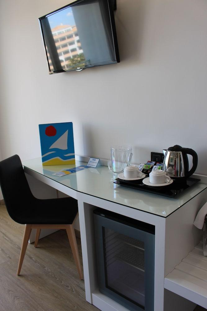 image 2 at Playasol Aquapark & Spa Hotel by Avenida de las Gaviotas, s/n Roquetas de Mar Almeria 64740 Spain