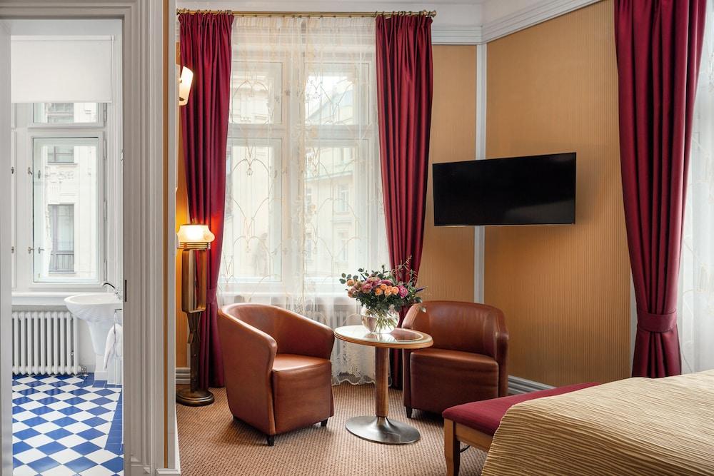 image 3 at Hotel Paris Prague by U Obecniho Domu 1 Prague 110 00 Czech Republic