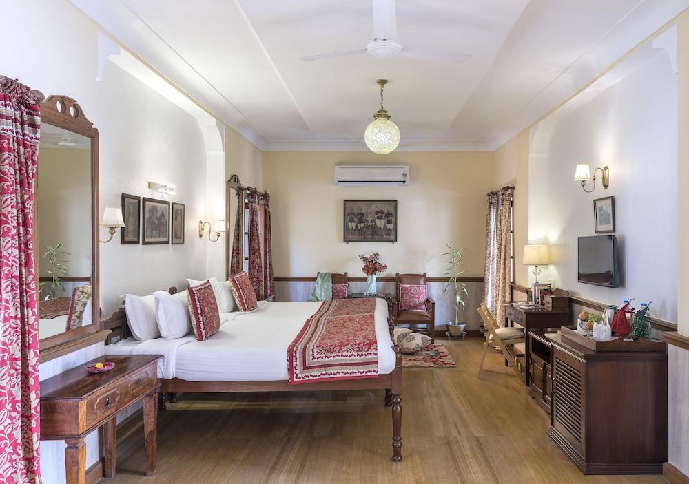 image 1 at Hotel  Ratan  Vilas by Loco shed Road , Near Bhaskar Circle Ratanada Jodhpur Rajasthan 342001 India