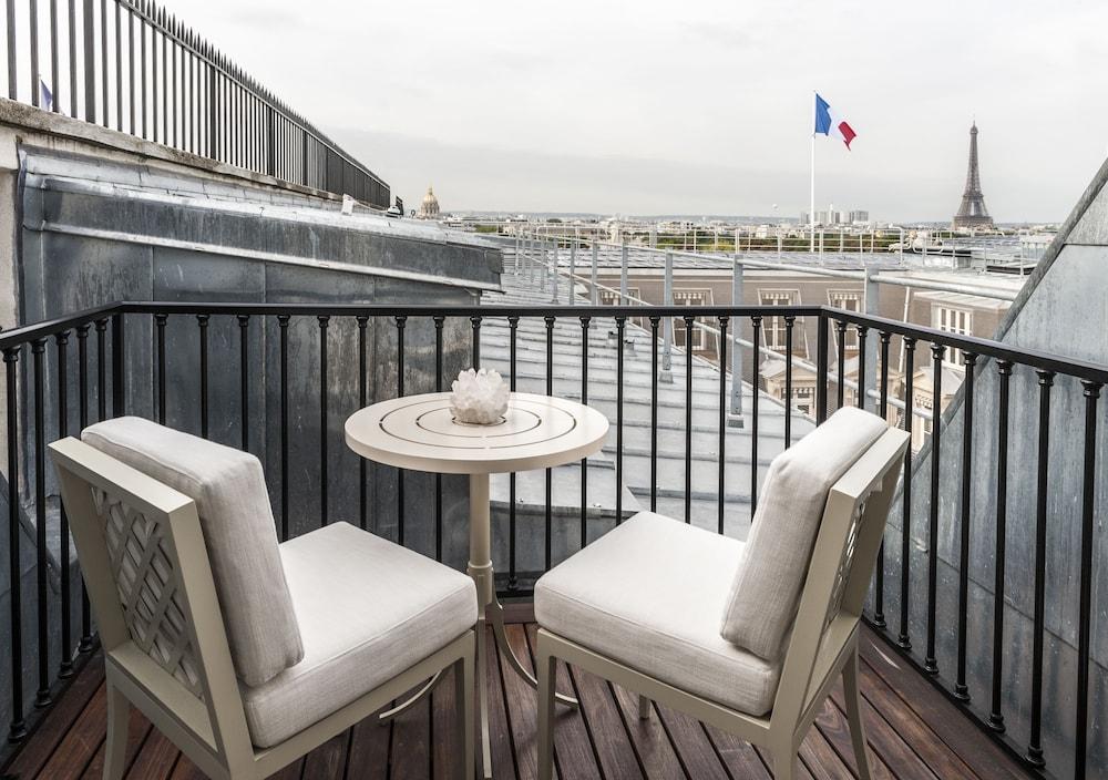image 3 at Hôtel de Crillon A Rosewood Hotel by 10 Place de la Concorde Champs Elysees Paris 75008 France