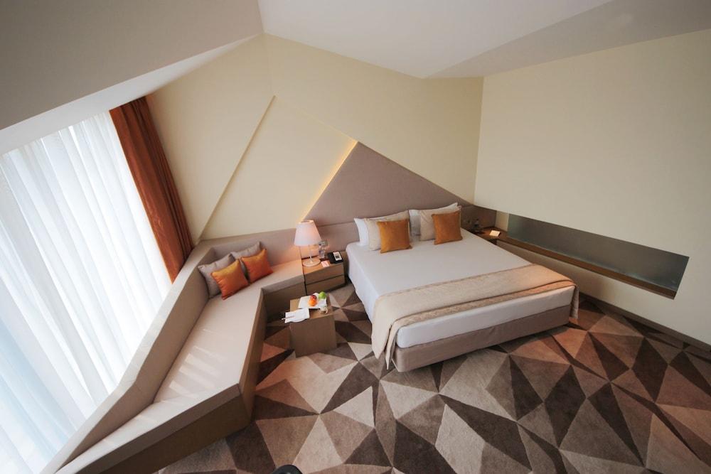 image 1 at Vivanta New Delhi, Dwarka by Metro Station Complex, Sector 21 New Delhi 110075 India