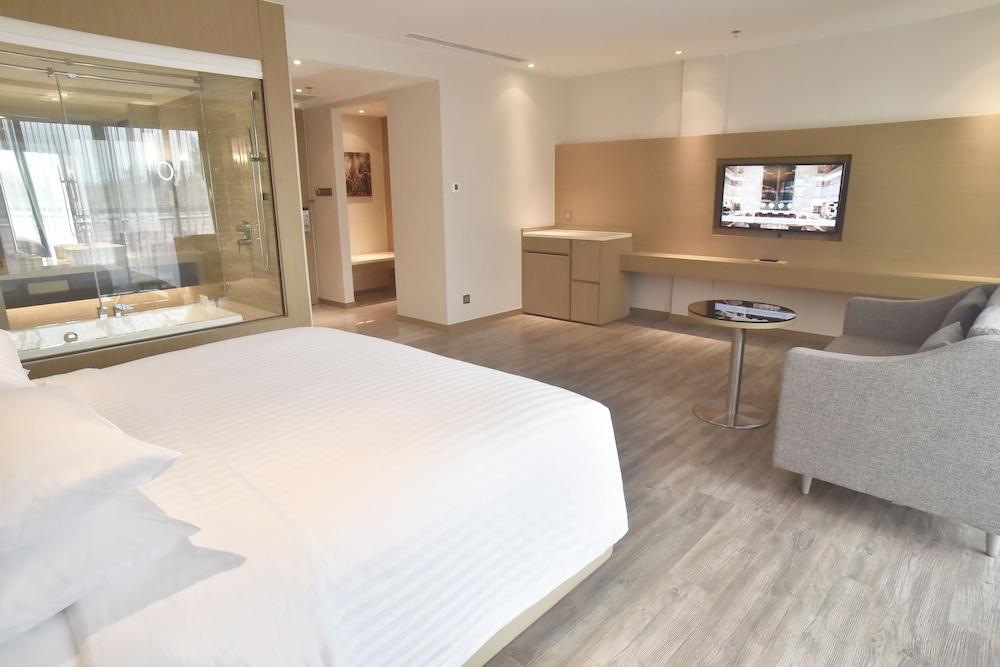 image 2 at Courtyard by Marriott Siem Reap Resort by No 0609 Road 6A, Phum Chongkoesou Khum Slor Kram Siem Reap 17251 Cambodia