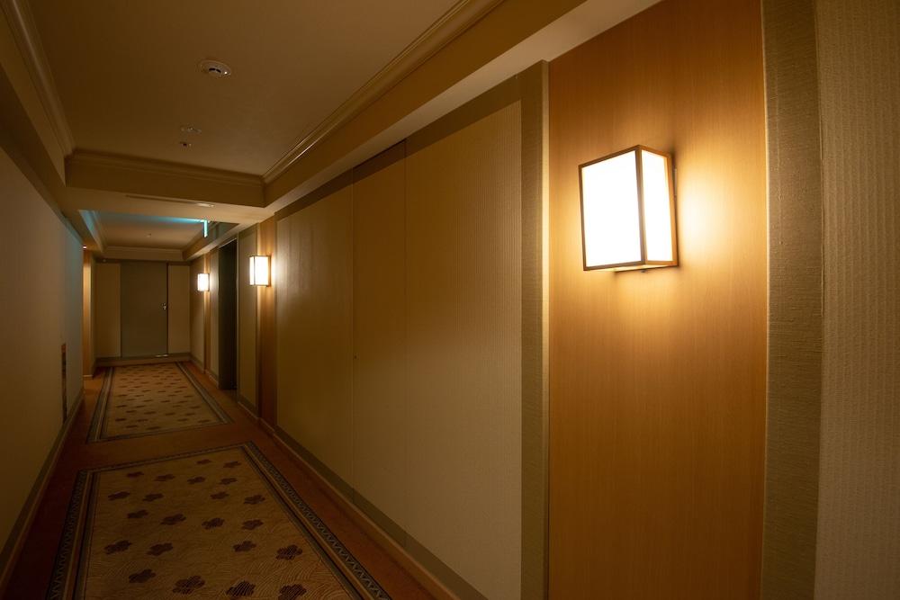 image 2 at Hotel Okura Fukuoka by 3-2 Shimokawabata-machi Hakata-ku Fukuoka Fukuoka-ken 812-0027 Japan