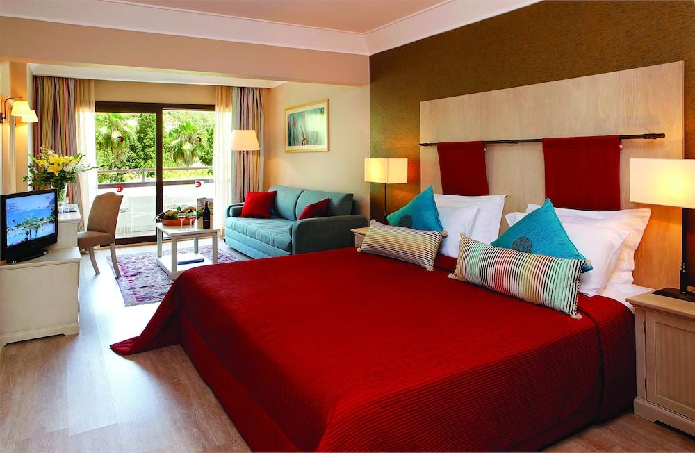 image 3 at Marti Resort Hotel by Kumluorencik Mevkii Icmeler Marmaris Mugla 48720 Turkey