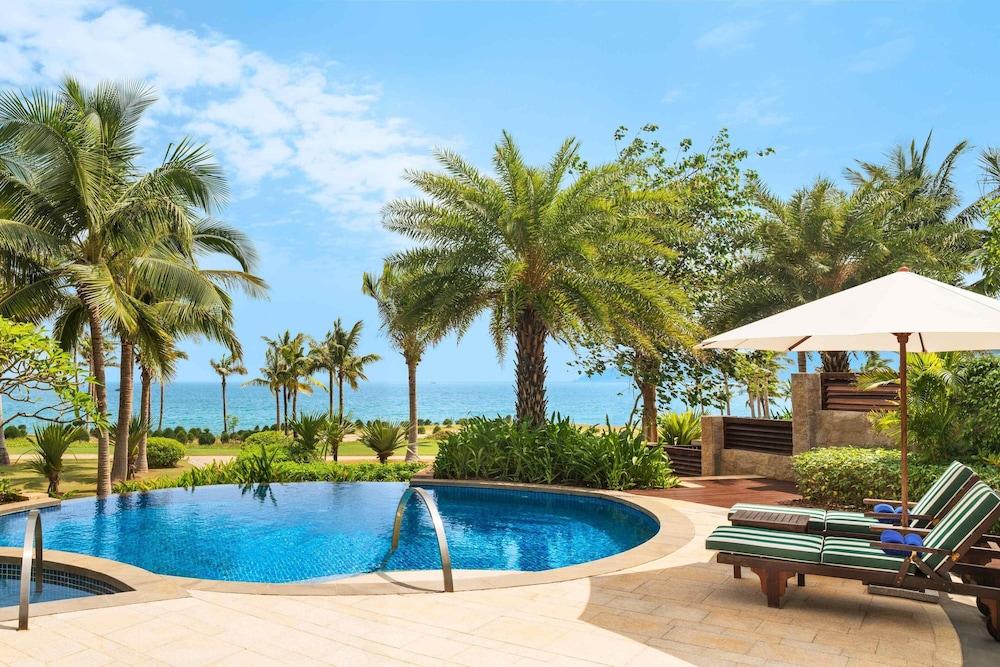 image 1 at The St. Regis Sanya Yalong Bay Resort by Yalong Bay National Resort District Yalong Bay Sanya Hainan 572016 China