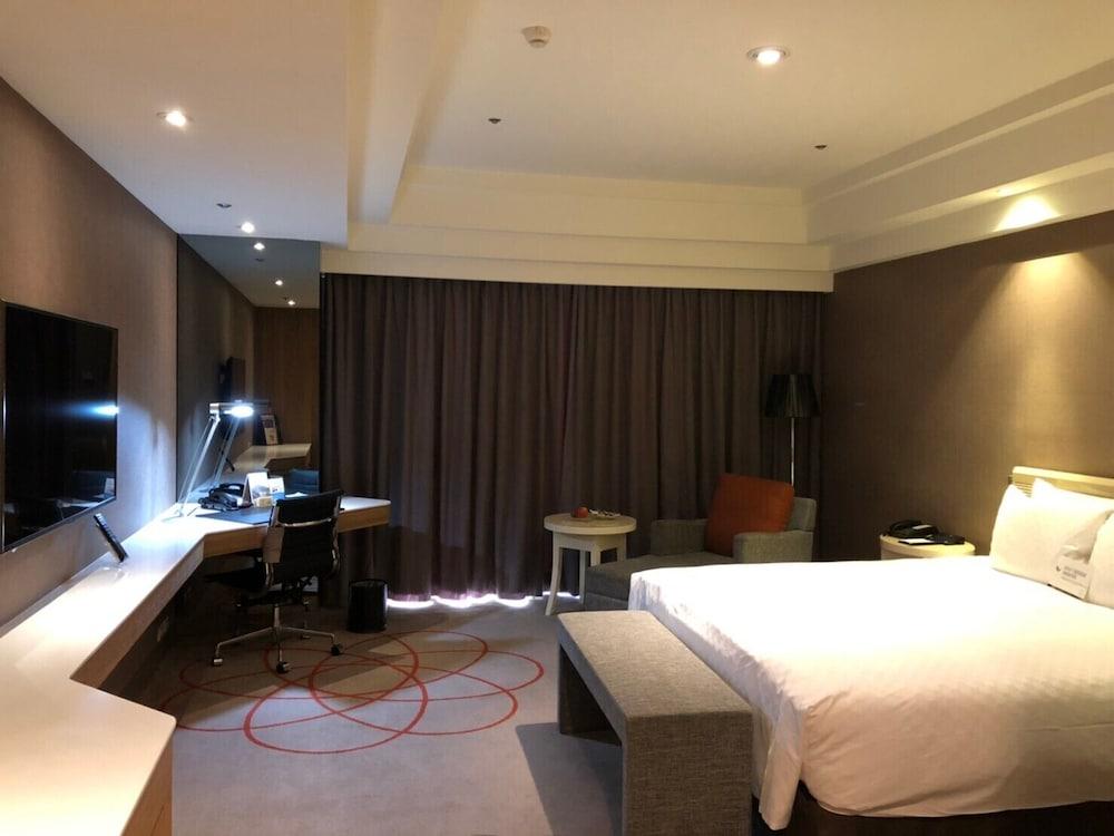 image 1 at Hotel Royal Hsinchu by No. 227, Kuan-fu Road, Sec 1 Hsinchu 300 Taiwan