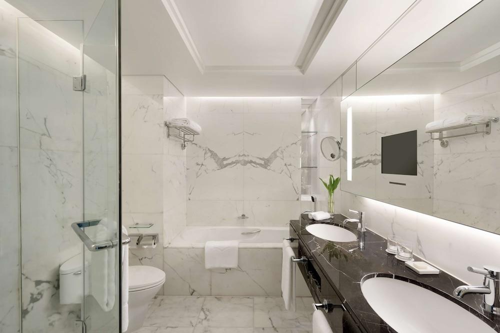 image 2 at Shangri-La Beijing by 29 Zizhuyuan Road Beijing Beijing 100089 China