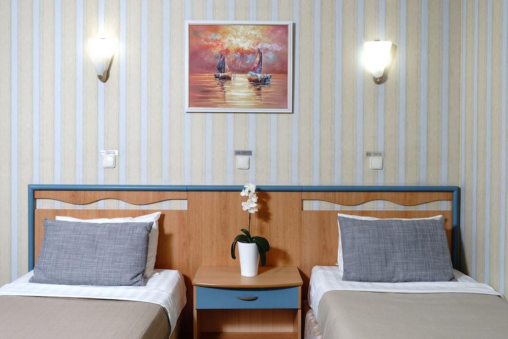 image 2 at City Park Hotel Sochi by 2 Morskoy Pereulok Sochi Krasnodar Krai 354000 Russia