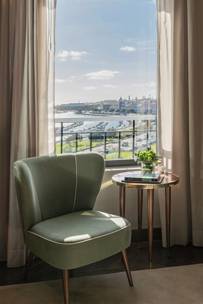 image 2 at Grand Hotel Açores Atlântico by Avenida Infante D. Henrique 113 Ponta Delgada 9500-150 Portugal