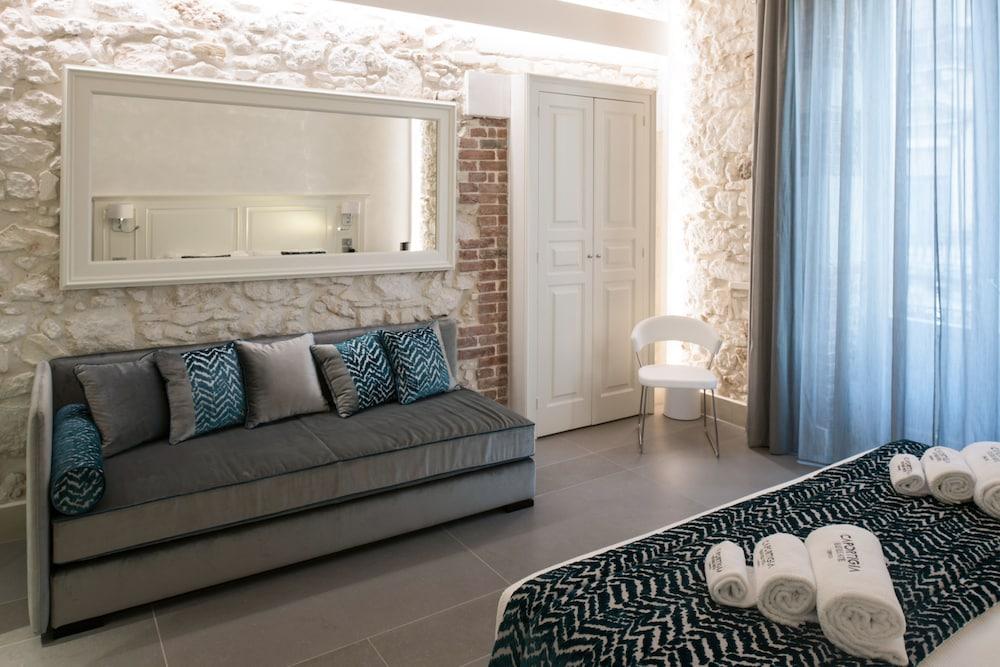 image 2 at Caportigia Boutique Hotel by Viale Montedoro 76 Syracuse SR 96100 Italy