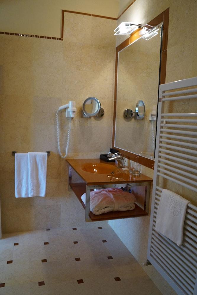image 7 at Hotel Greif by Arco del Grecale, 25 Loc. Pineta Lignano Sabbiadoro UD 33054 Italy