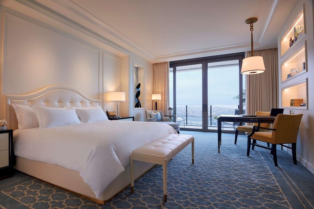 image 1 at Waldorf Astoria Beverly Hills by 9850 Wilshire Boulevard Beverly Hills CA California 90210 United States