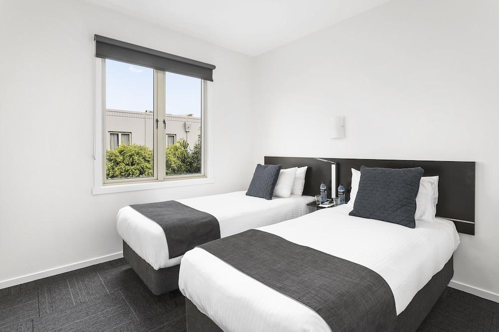 image 3 at Quest Prahran by 9 Balmoral Street South Yarra VIC Victoria 3141 Australia