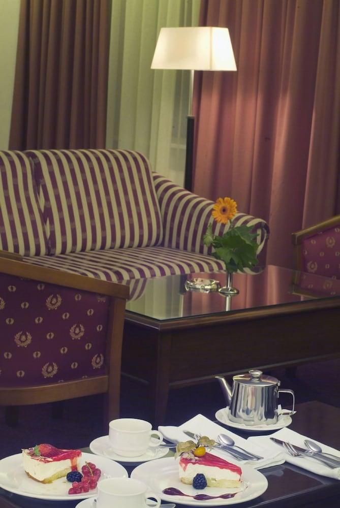 image 9 at Art Hotel by 5 B, Dzerzhinskogo str. Voronezh 394018 Russia