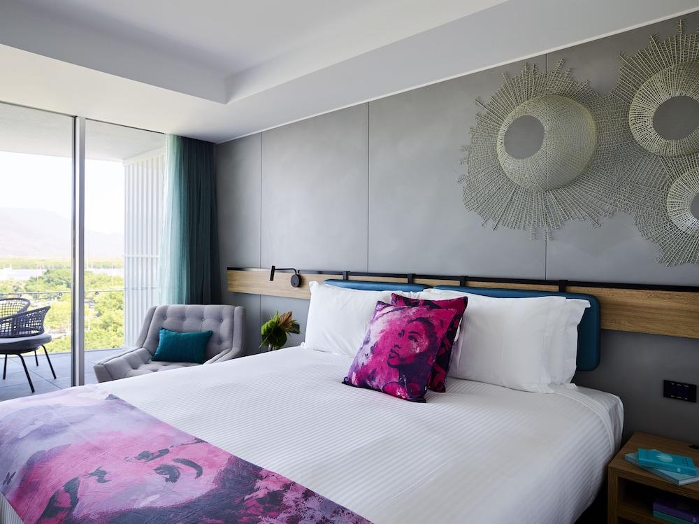 image 3 at Crystalbrook Flynn by 85 Esplanade Cairns QLD Queensland 4870 Australia