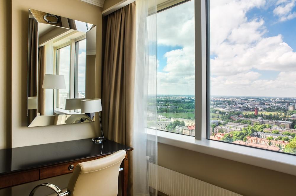 image 8 at Warsaw Marriott Hotel by Aleje Jerozolimskie 65-79 Warsaw Masovia 00-697 Poland