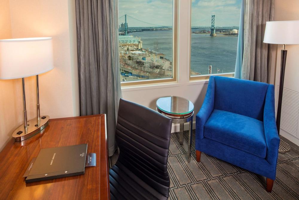 image 3 at Hilton Philadelphia at Penn's Landing by 201 S. Christopher Columbus Blvd Philadelphia PA Pennsylvania 19106 United States