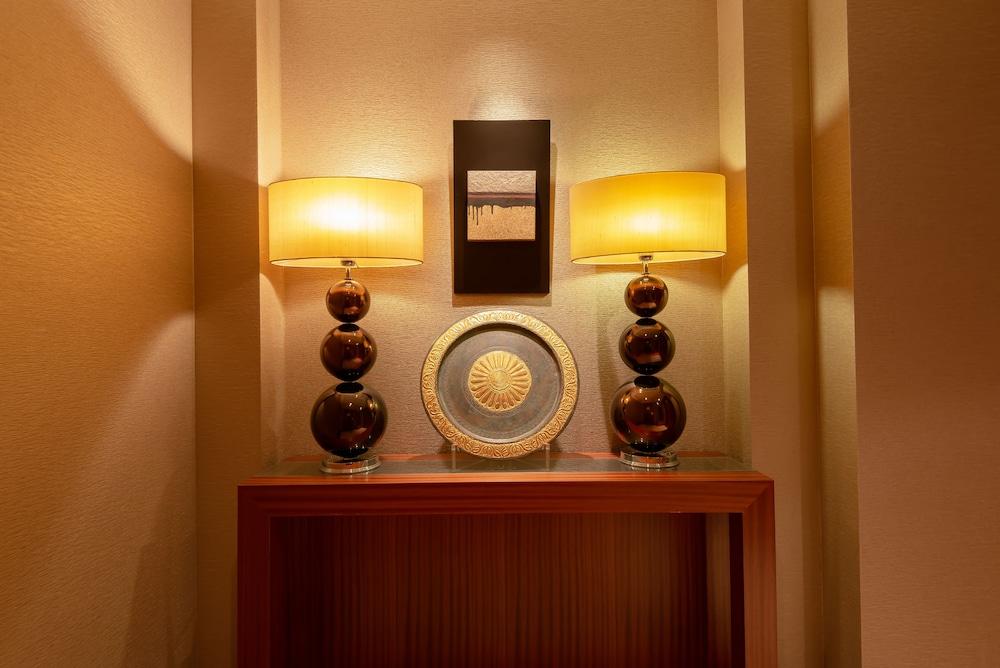 image 4 at Hotel Okura Fukuoka by 3-2 Shimokawabata-machi Hakata-ku Fukuoka Fukuoka-ken 812-0027 Japan