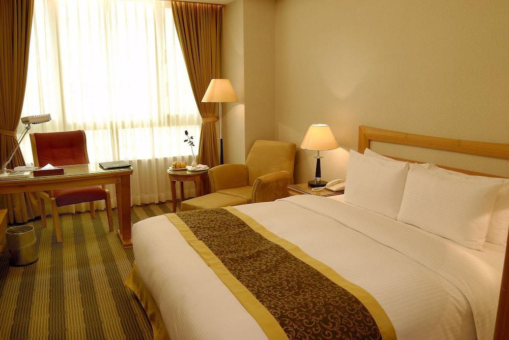 image 1 at Kai Du Hotel by No.260 Yuanhua Rd Zhongli District Taoyuan City 320 Taiwan