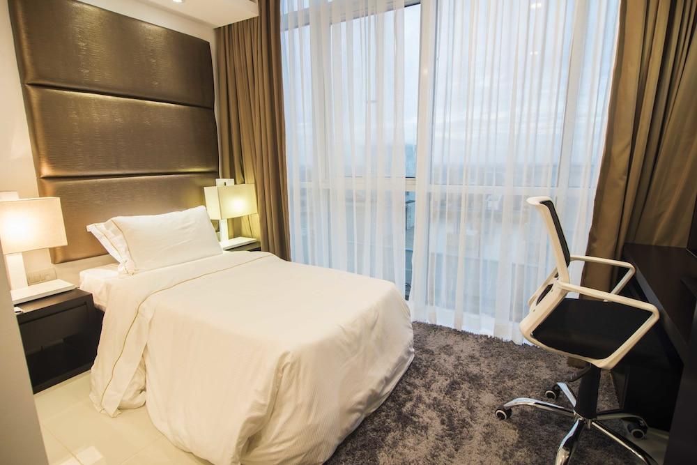 image 3 at Platinum One Suites by No.1, Bagatalle Road Colombo 00300 Sri Lanka