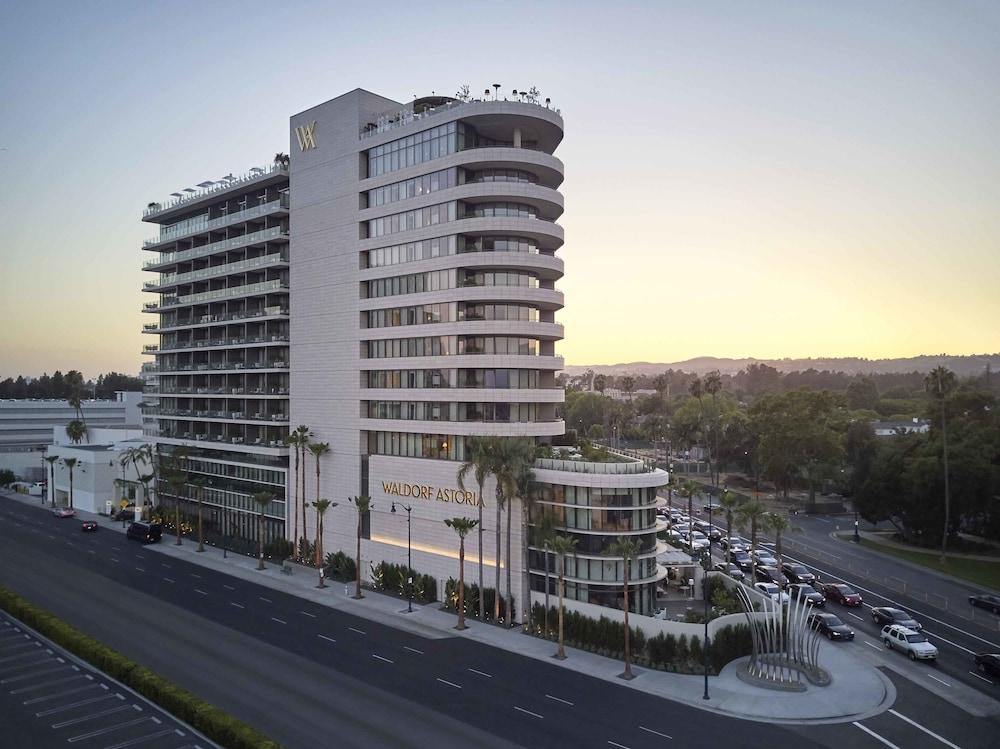 image 3 at Waldorf Astoria Beverly Hills by 9850 Wilshire Boulevard Beverly Hills CA California 90210 United States