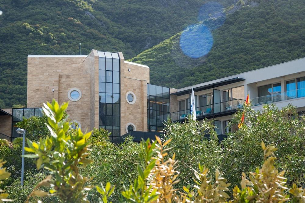 image 5 at Blue Kotor Bay Premium Spa Resort - Adults only by Donji Stoliv Donji Stoliv 81000 Montenegro