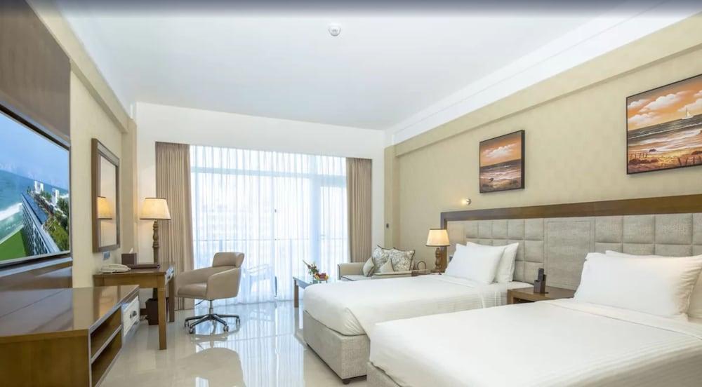 image 4 at Marino Beach Colombo by 590 Marine Drive Colombo WP 00300 Sri Lanka