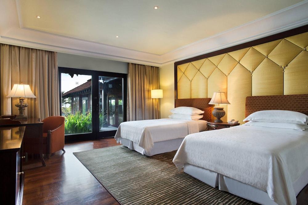 image 2 at Sheraton Senggigi Beach Resort by Jalan Raya Senggigi Km. 8 Senggigi Lombok 83355 Indonesia