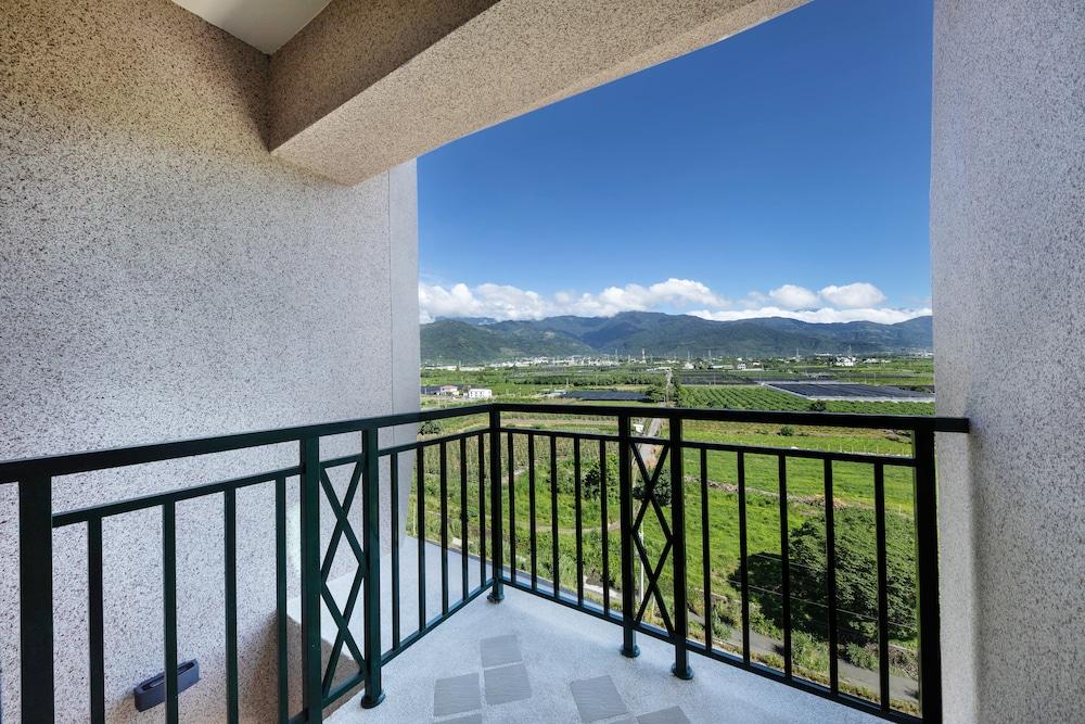 image 3 at Formosa Naruwan Galaxy Hotel Taitung by No. 66, Fengxing Rd Taitung Taitung County 950 Taiwan