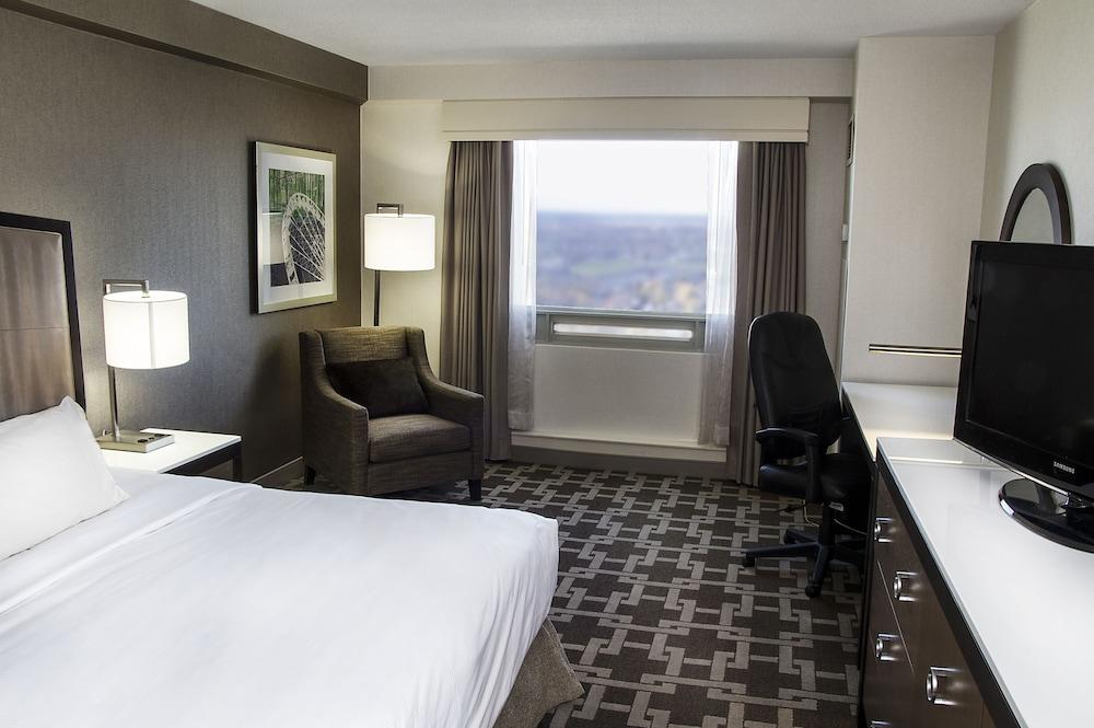 image 1 at Hilton Niagara Falls/Fallsview Hotel & Suites by 6361 Fallsview Blvd Niagara Falls ON Ontario L2G3V9 Canada