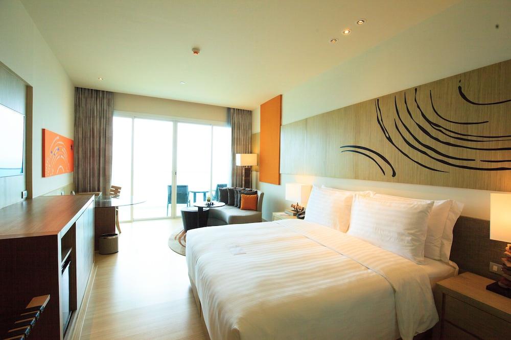 image 2 at Mövenpick Siam Hotel Na Jomtien Pattaya by 55 Moo 2 Na Jomtien Sattahip Chonburi 20250 Thailand