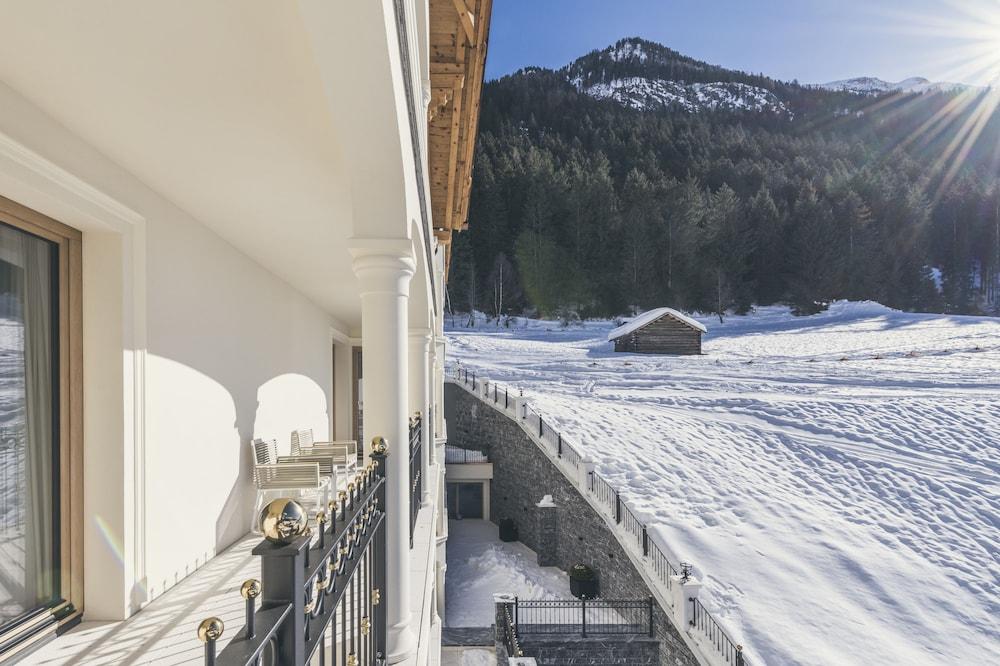 image 4 at Schlosshotel Ischgl by Dorfstrasse 85 Ischgl Tirol 6561 Austria