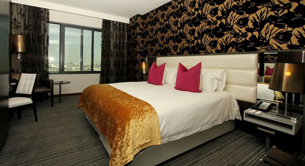 image 2 at Coastlands Umhlanga Hotel and Convention Centre by 329 Umhlanga Rocks Drive Umhlanga KwaZulu-Natal 4319 South Africa