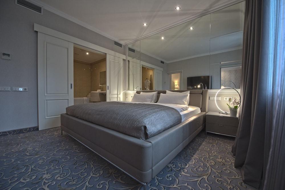 image 3 at Hotel Residence by Suvorova str. 25 Rostov-on-Don 344006 Russia