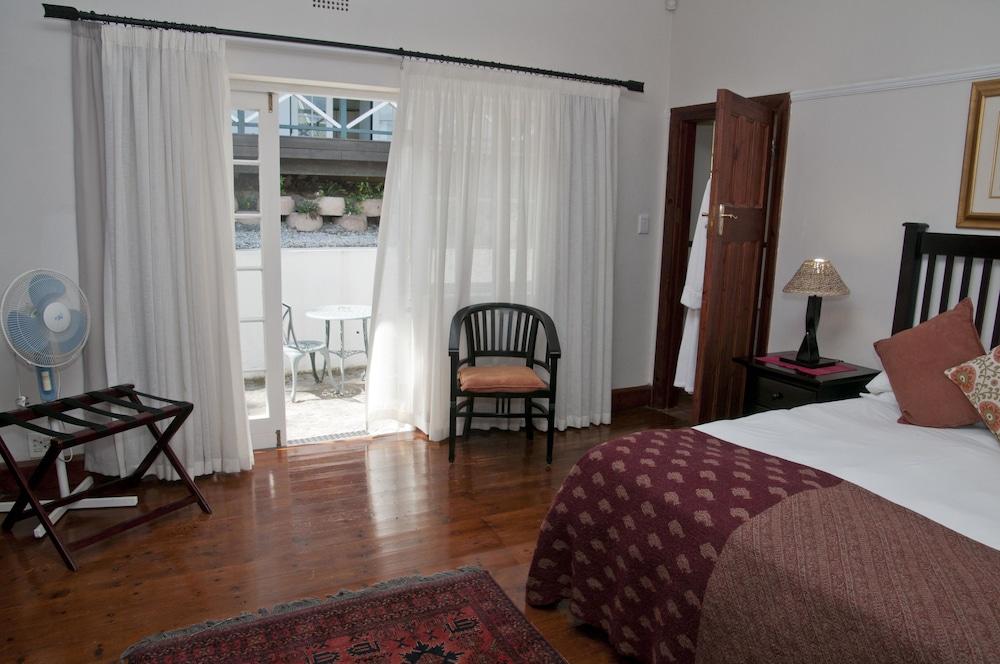 image 1 at Hide Away Guest House by 2 Keerom Street Knysna Western Cape 6570 South Africa