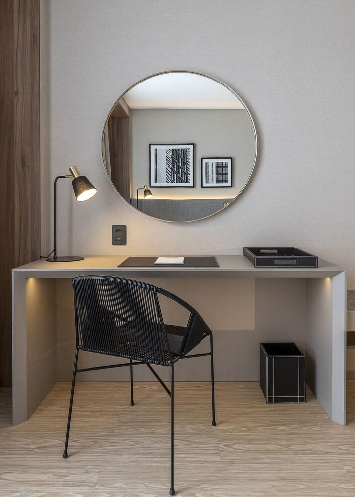 image 2 at LK Design Hotel by R. Bocaiúva 1755 Florianópolis SC 88015-530 Brazil