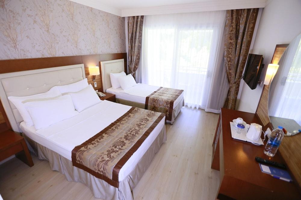 image 1 at Turunc Resort - All Inclusive by Turunc Beldesi Marmaris Mugla 48700 Turkey