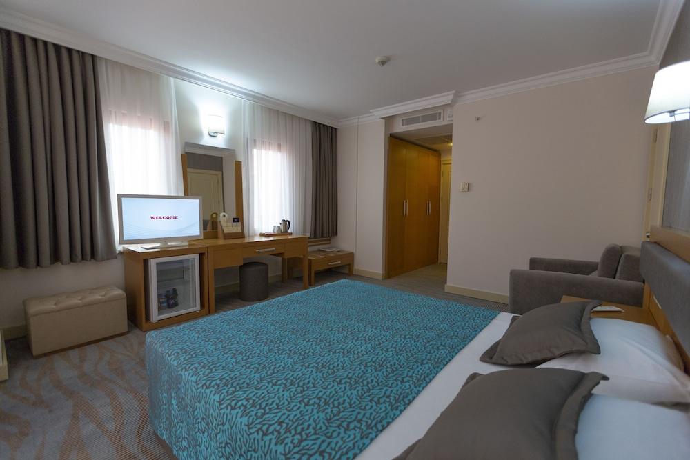 image 3 at Club Hotel Phaselis Rose - All Inclusive by Tekirova Mah Tekirova Cad No 17 Kemer Antalya 7995 Turkey