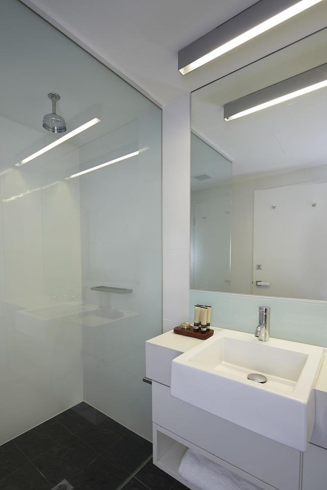 image 4 at East Perth Suites Hotel by 60 Royal Street East Perth WA Western Australia 6004 Australia