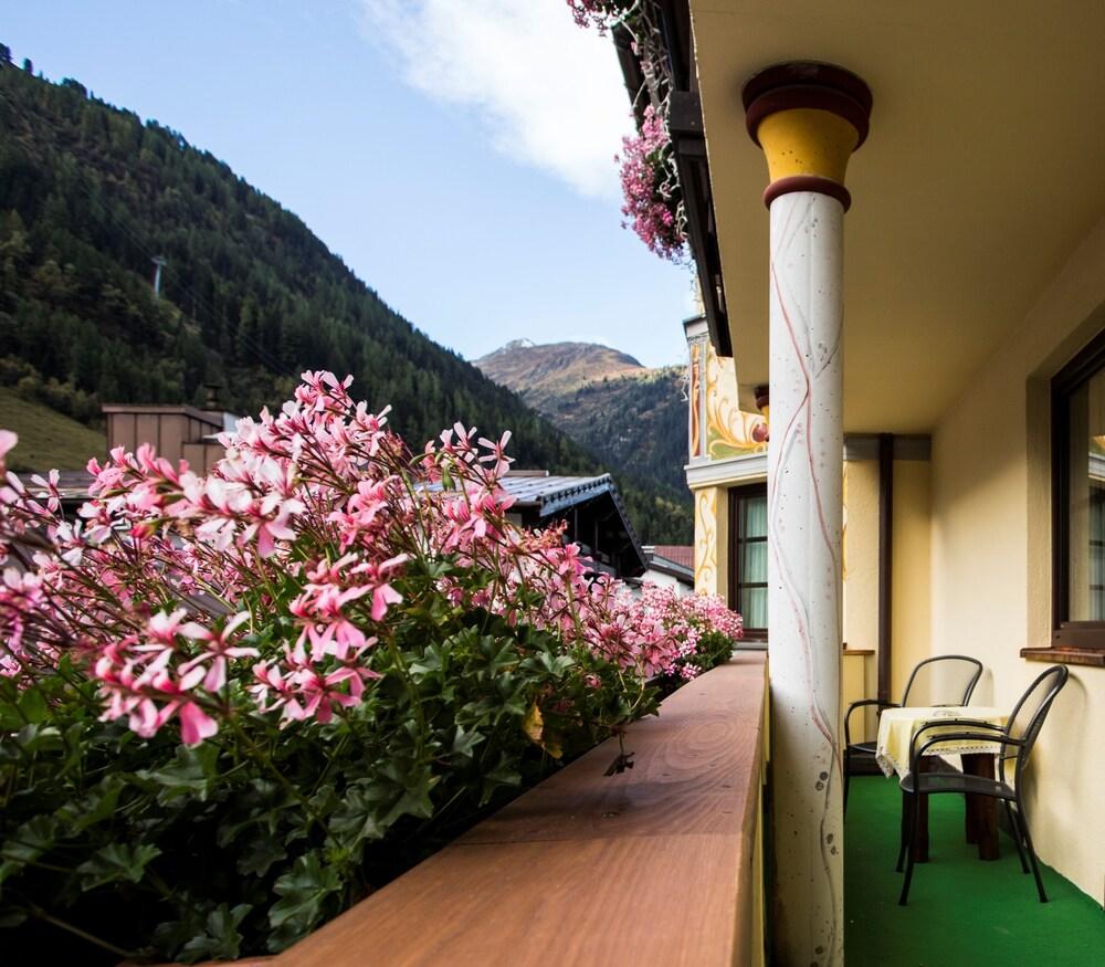image 5 at Wellness & Beauty Hotel Alte Post by Dorfstrasse 11 Sankt Anton am Arlberg Tirol 6580 Austria